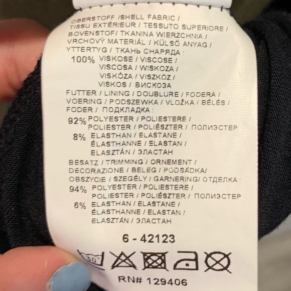 Venus. Medium. Army green and black with faux leather waste. Asymmetrical skirt. - Picture 9 of 9